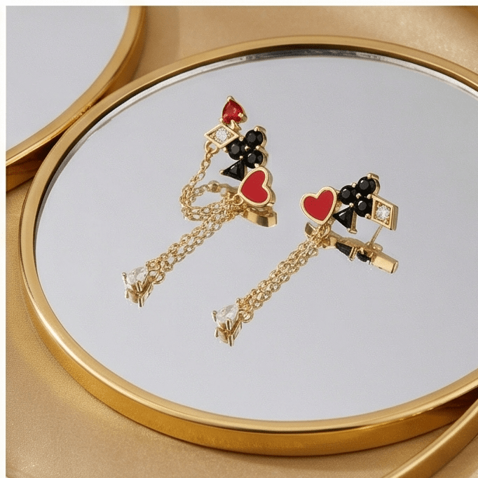 Asimetrik Oyun Kartı Figürlü Küpe Seti - Winners Jewels