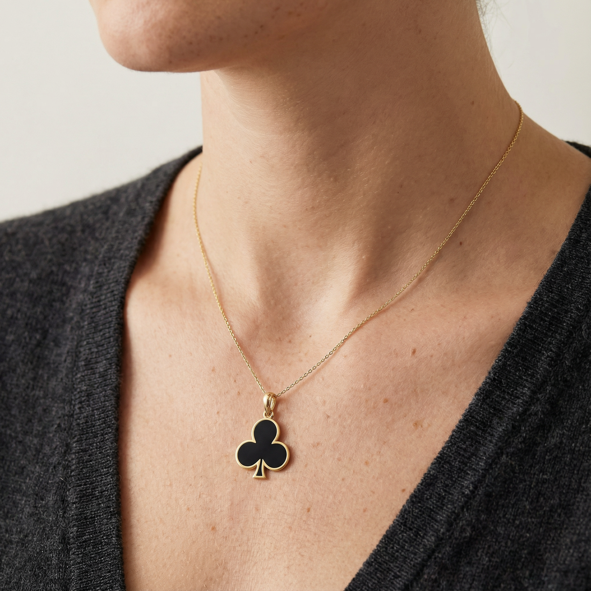 Karo Kupa Maça Sinek Kolye Ucu