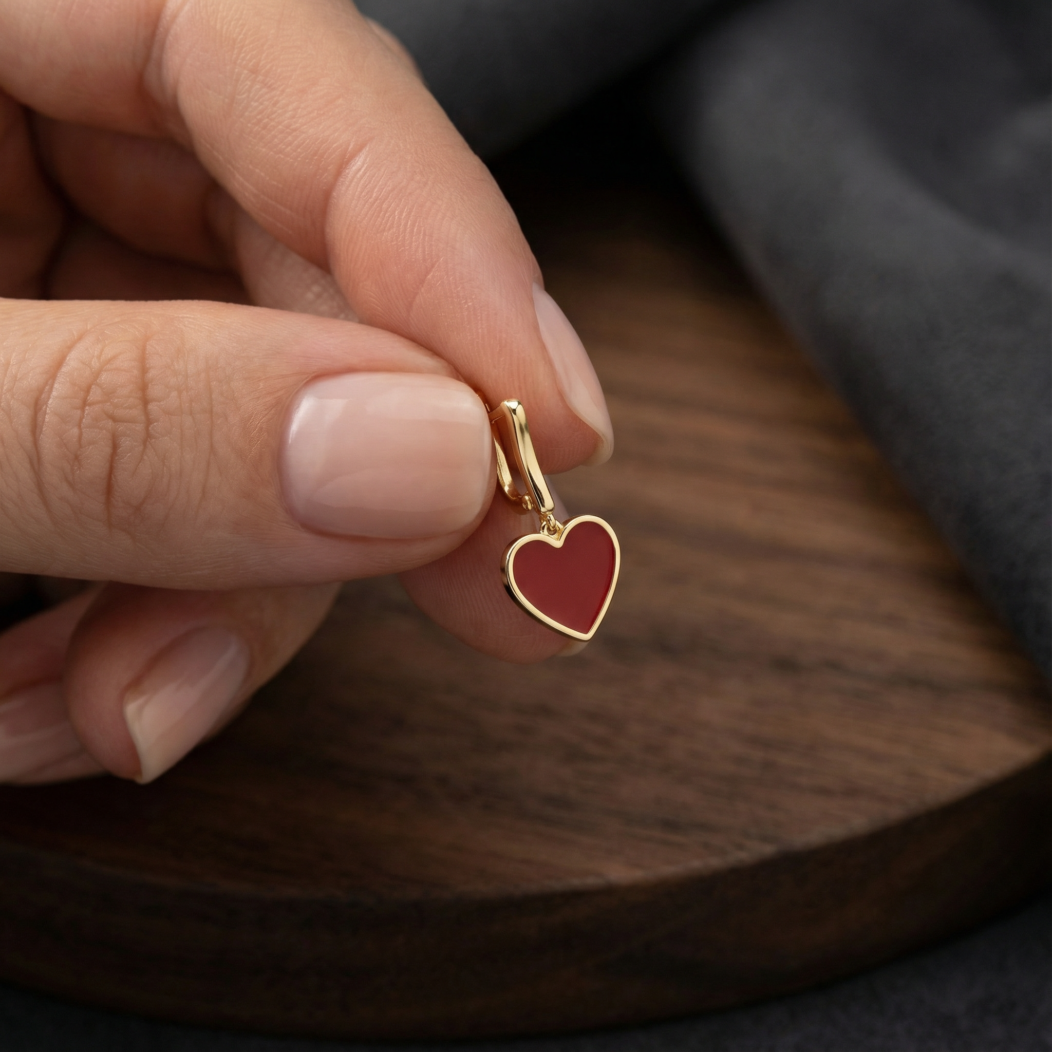 İskambil Kartı Sembollü Küpe