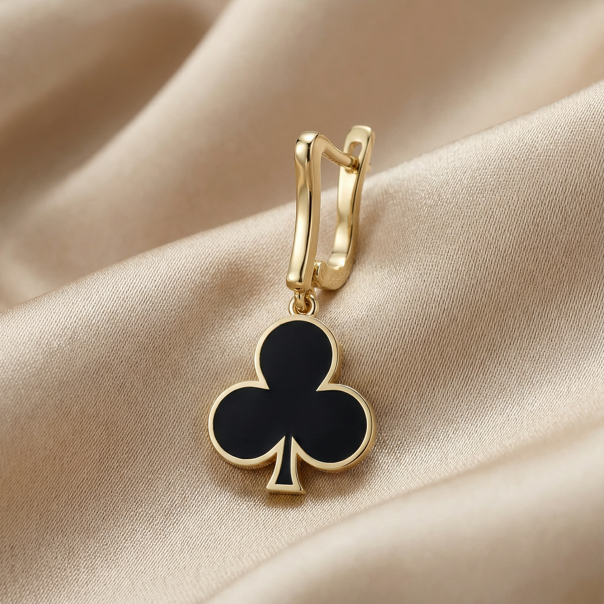 İskambil Kartı Sembollü Küpe