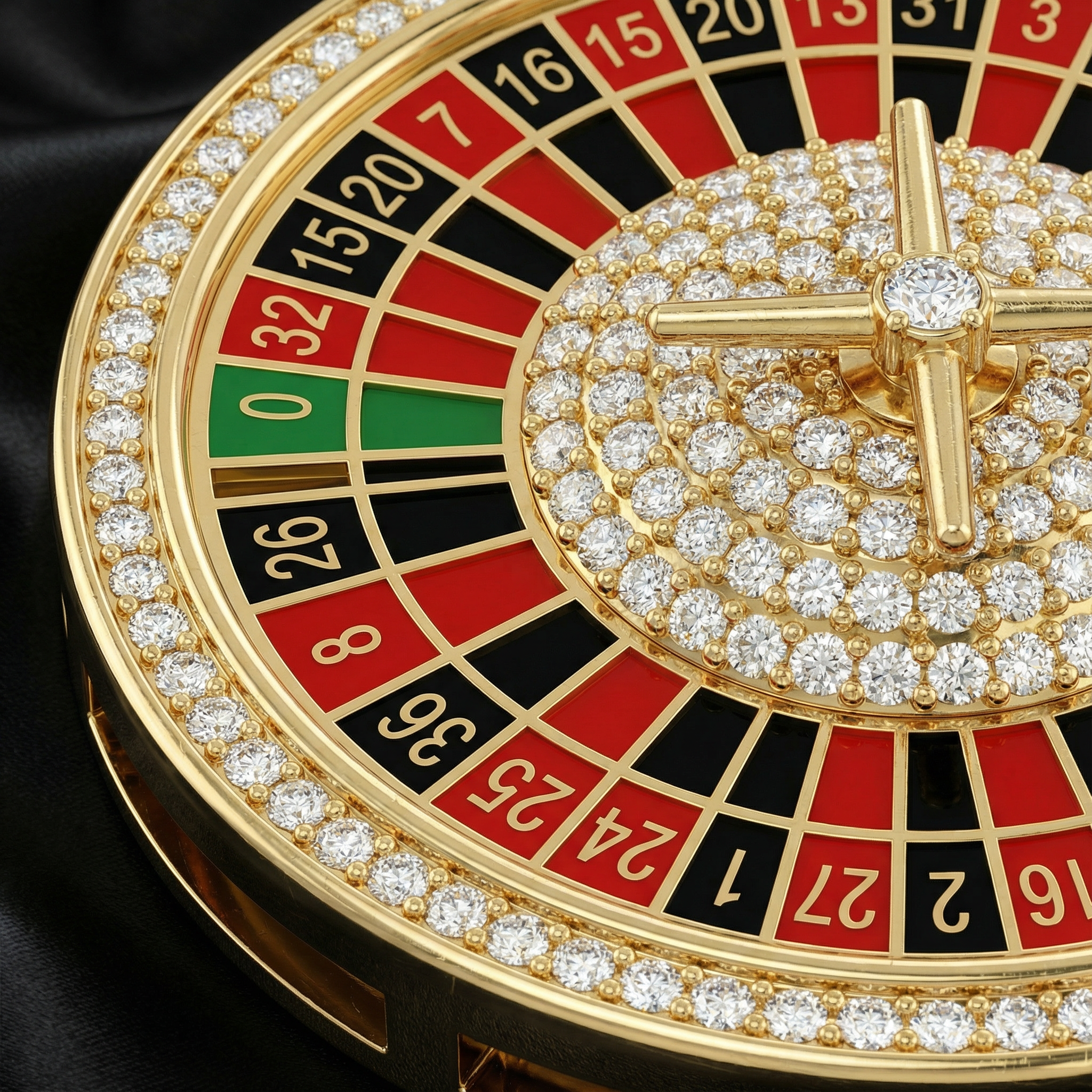 Rulet Pırlanta Taşlı Kolye Ucu