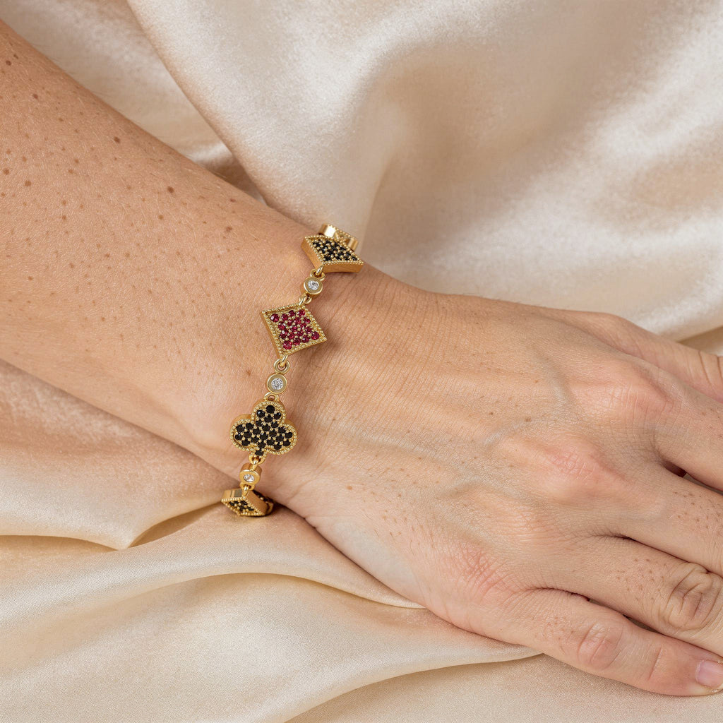 Poker Sembollü Zarif Şans Bilekliği