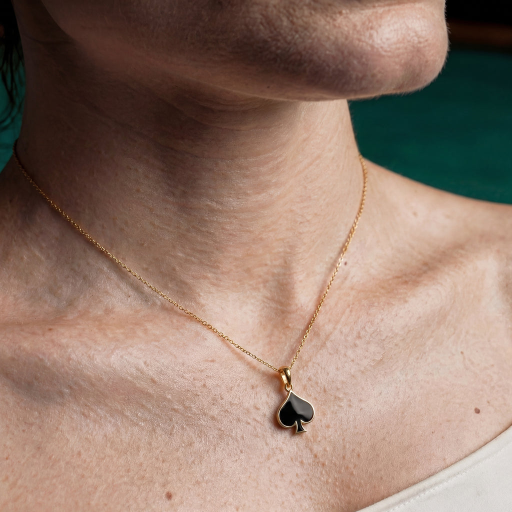 Karo Kupa Maça Sinek Kolye Ucu