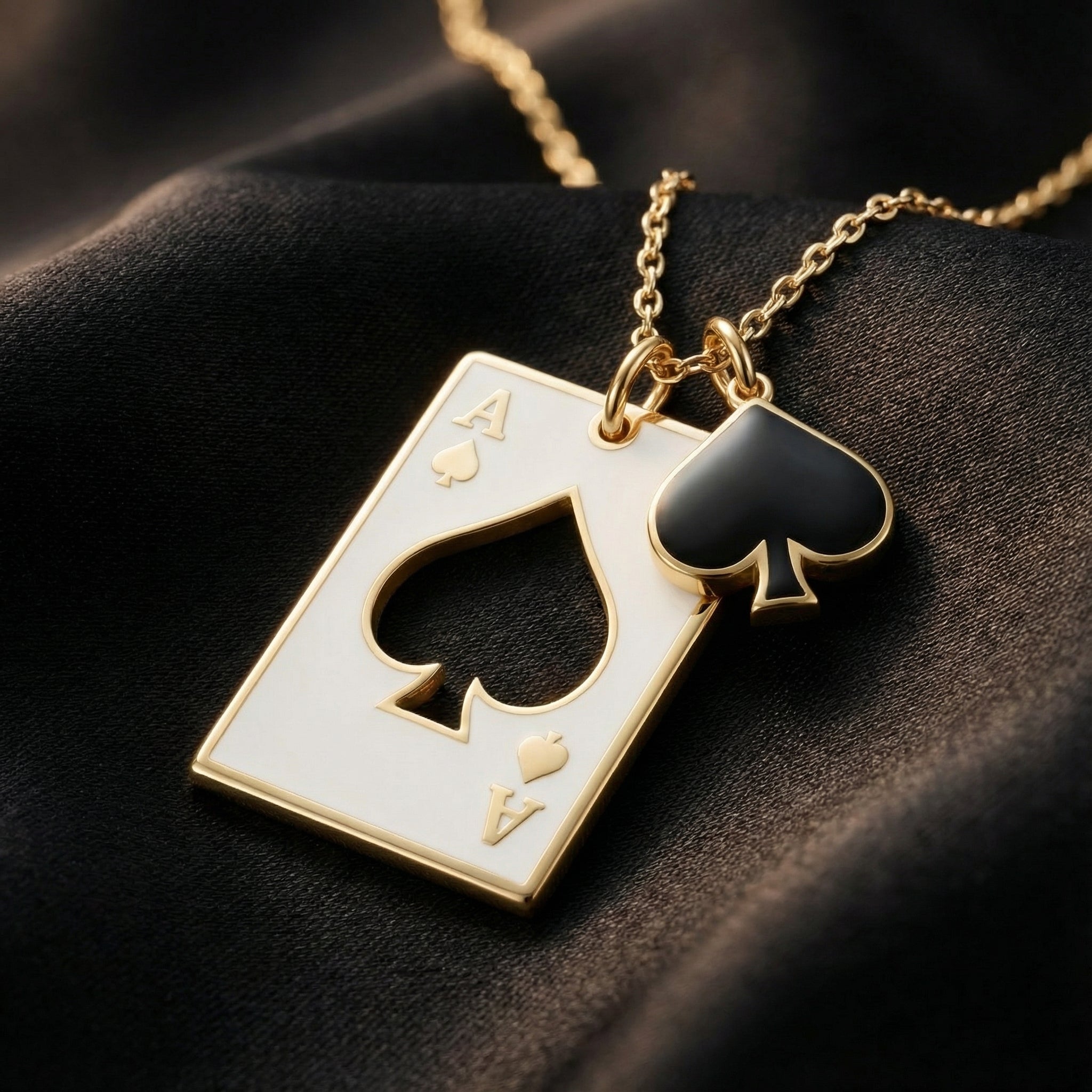 Maça Ası Temalı Şans Kolye Ucu - Winners Jewels